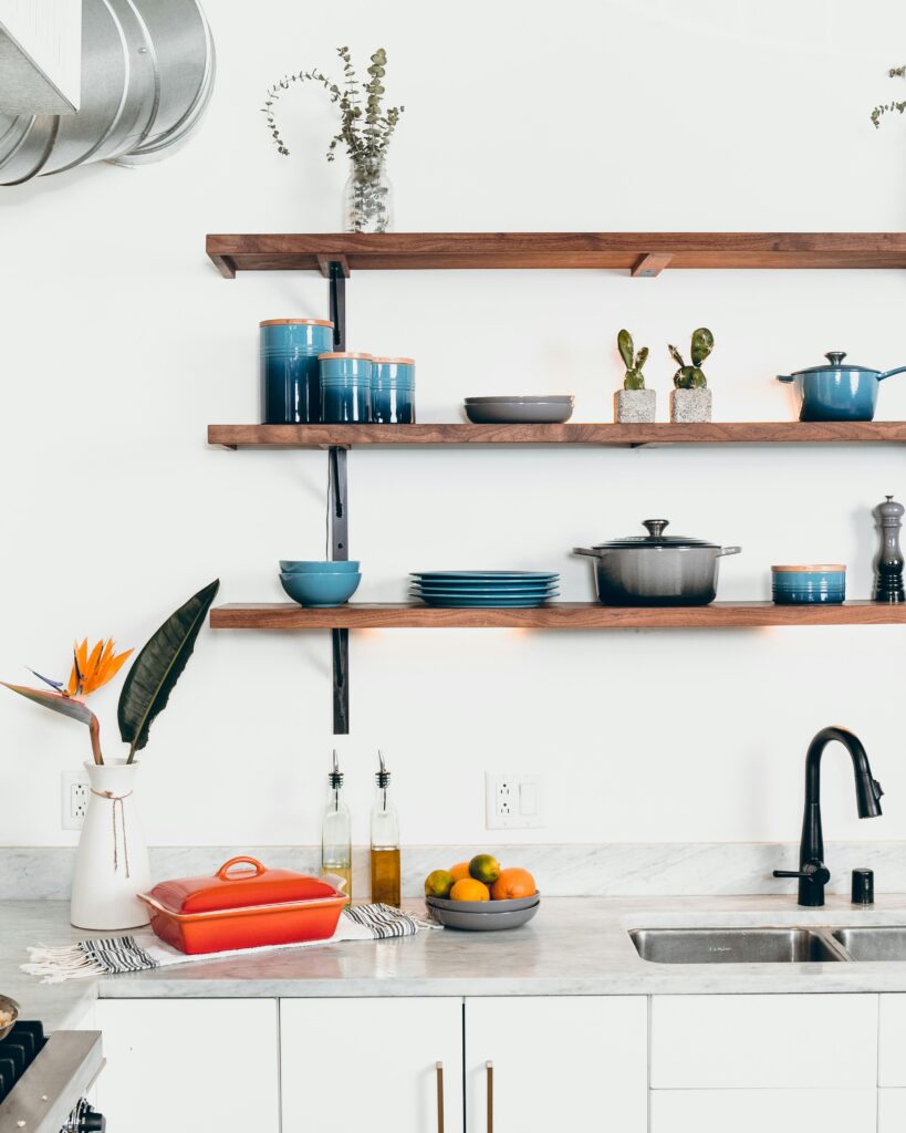 how to organize kitchen cabinets